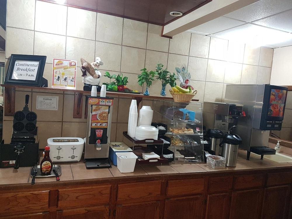 קירני Western Inn South מראה חיצוני תמונה