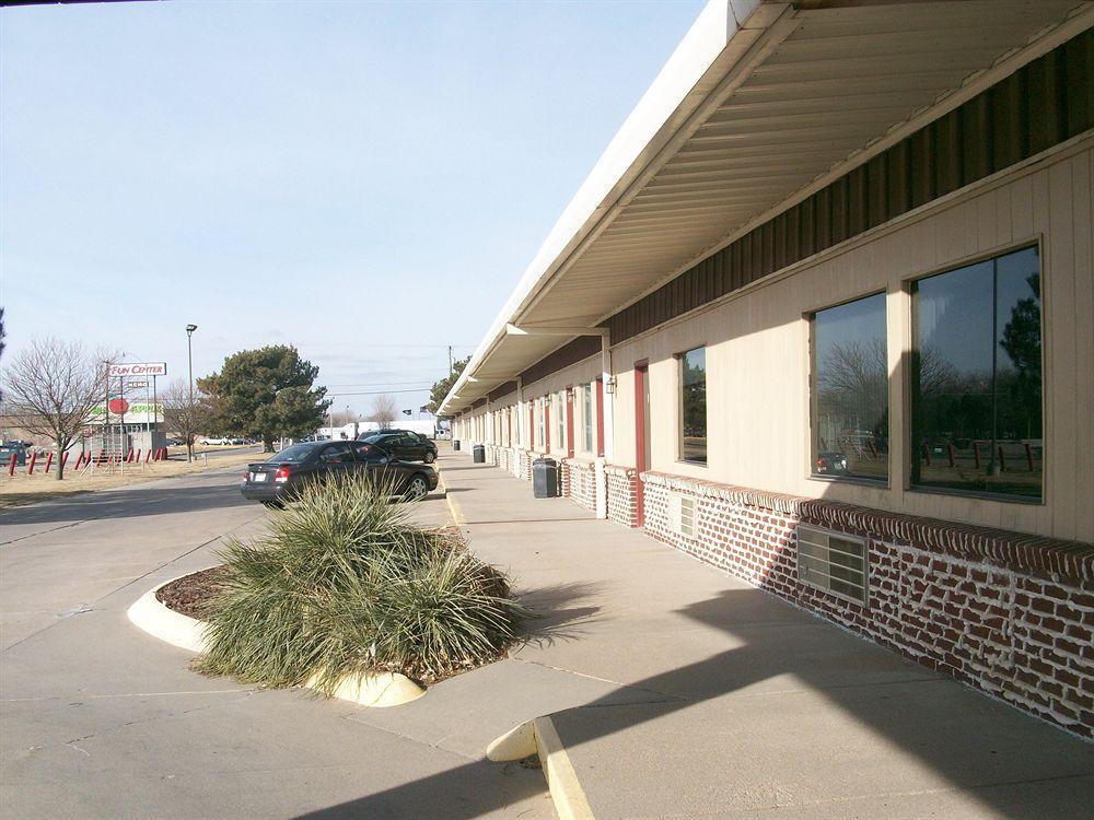 קירני Western Inn South מראה חיצוני תמונה
