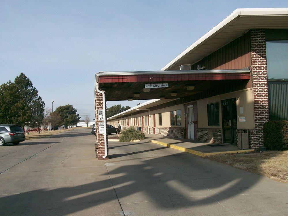קירני Western Inn South מראה חיצוני תמונה