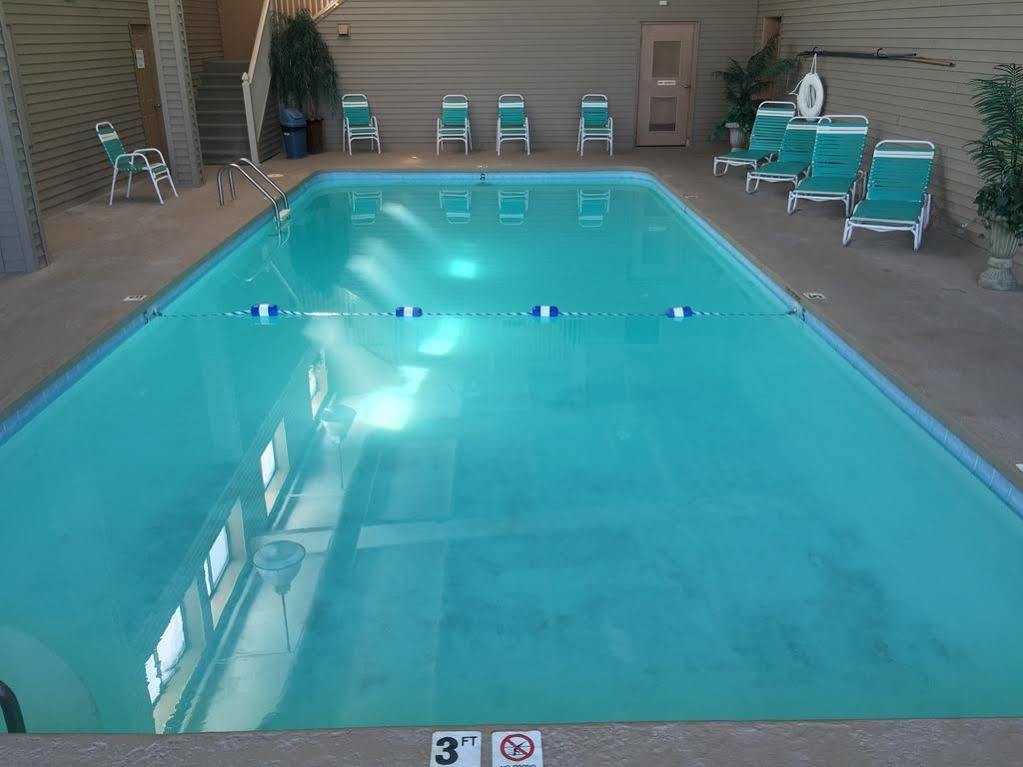 קירני Western Inn South מראה חיצוני תמונה